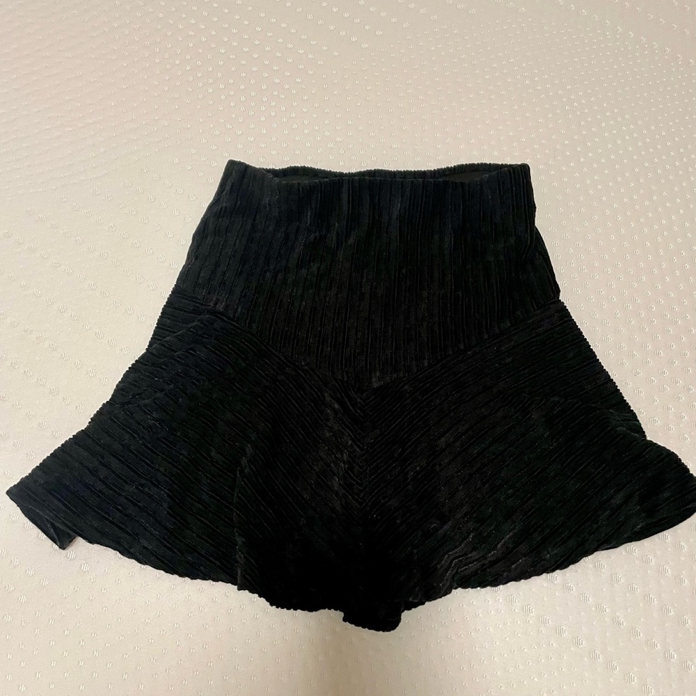 Black Velvet Pleated Skirt